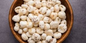 Raw Makhana