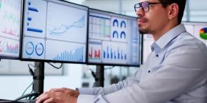 Personalized Business Analytics Service