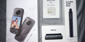 Insta 360 x3 Camera Bundle