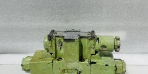 Nakakita NS692N-6-ACB-50 Solenoid Operated Directional Control Valve 220V