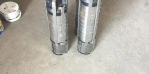V6 50 Ft Jacket Submersible Pump Set