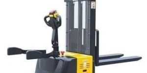 Electric Stacker