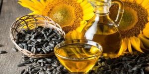 Wood Pressed Sunflower Oil (100% Cold Pressed)