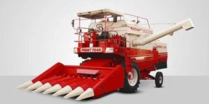 PREET 7049 Combine Harvester