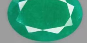 Emerald Gemstone 4.48 Carat
