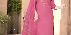 Dark Pink Pure Gadhwal Embroidered Ladies Kurta Set