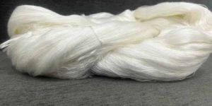 30 NE White Acrylic Yarn
