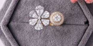 Ladies Designer Diamond Ring