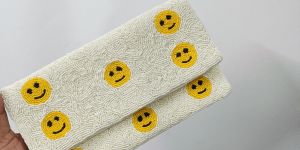 White Embroidered Hand Purse