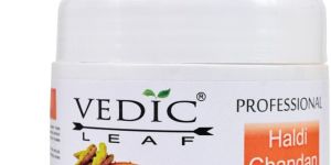 Vedic Leaf Haldi Chandan Face Scrub