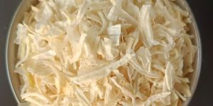 Dehydrated White Onion Flakes