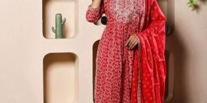 Ruhani Scarlet Thread Suit Set