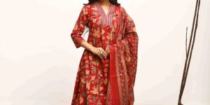 Zehra Russet Bloom Suit Set