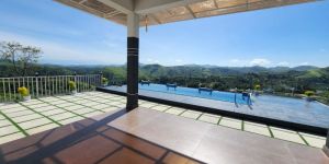 Premium Homestay Booking Service