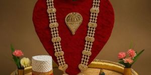 wooden necklace display tray