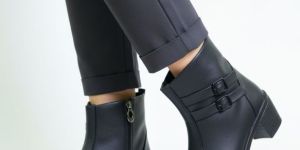 Ladies Leather Boots