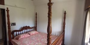 Wooden Four-poster Bed