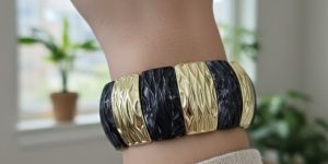 Black Beige Thick Resin Acrylic Elastic Bracelet