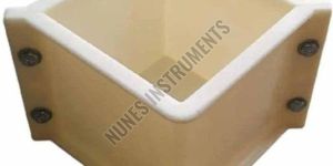 VT435 Plastic Cube Mould