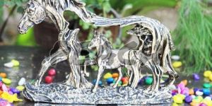 Silver Polyresin Horse Decorative Showpiece