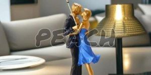 standing love couple resin sculpture