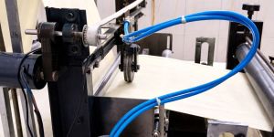 precision ultrasonic sealing cutting mechanism machine