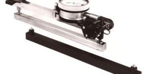 Demountable Mechanical Strain Gauge