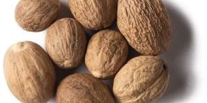 Nutmeg Whole Spice