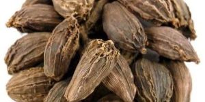 Whole Black Cardamom