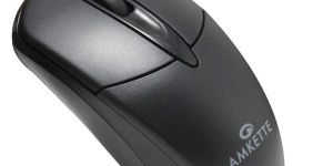 Amkette KP8 Wired USB Mouse