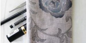 Grey Flora Printed Multipurpose Pouch