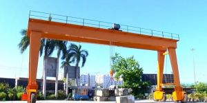 Rubber Tyre Gantry Crane