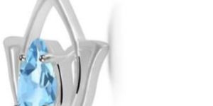 Ladies Blue Topaz Lotus Pendant