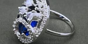 SILVER-PLATED SAPPHIRE AND CZ DESIGNER OVAL SHAPE ADJUSTABLE RING