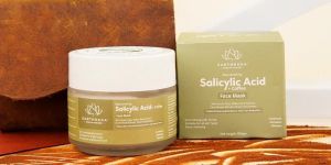 Salicylic Acid + Coffee Face Mask