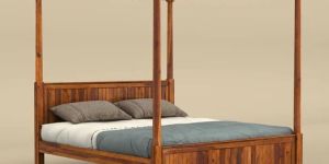 ANGELO POSTER BED (KING SIZE, HONEY FINISH)