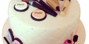 Womens Makeup Cake