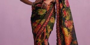 Medha Bahugana in Ruhie Saree