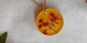 Resin Preserved Baby Flower Jewellery Pendant