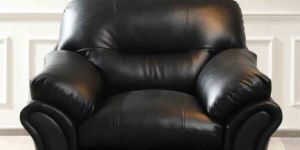 Vassio Black Single Seater Sofa