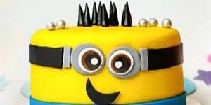 Minions Birthday Cake