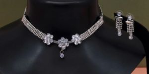 Silver Color Stone Necklace Set (STN189SLV)