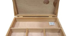 Artists' Laptop Painting Box With A Palette