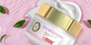 SKIN BRIGHTENING NIGHT CREAM