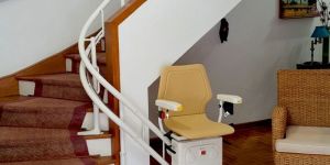 Bespoke Indoor Curved Chair Lift