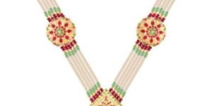 Grandeur Drop Gold Necklace