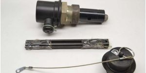 Fuel Dielectric Electrical Isolator