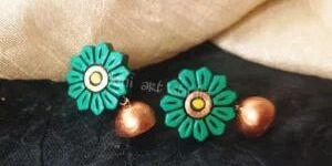 Terracotta Dosing Womens Studs