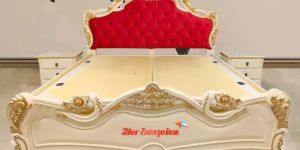 Off-white Golden Accents King Size Bed BD-053