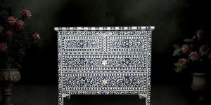 Floral Design Chest of 4 Drawers